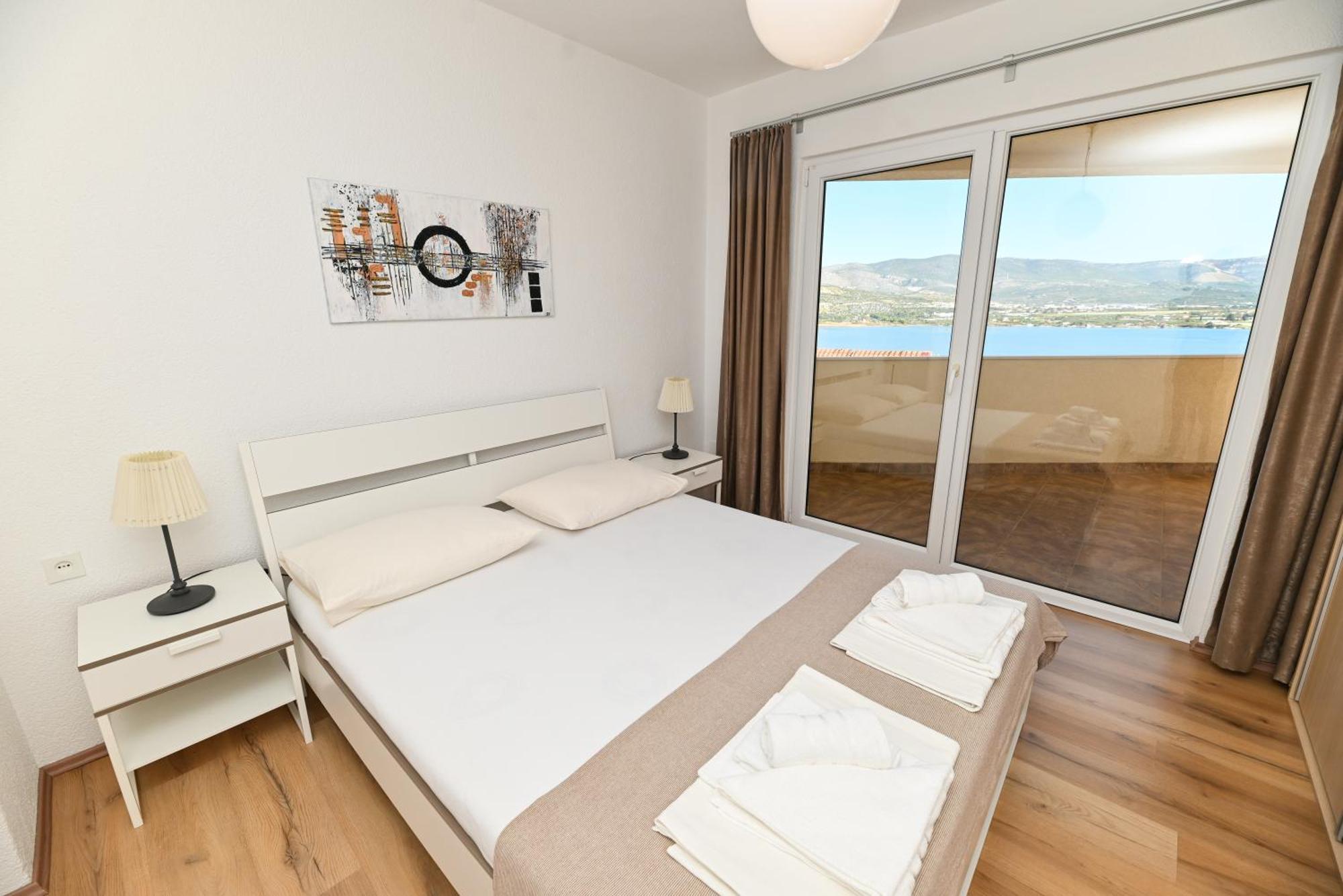 Apartments Bluesky Trogir Extérieur photo