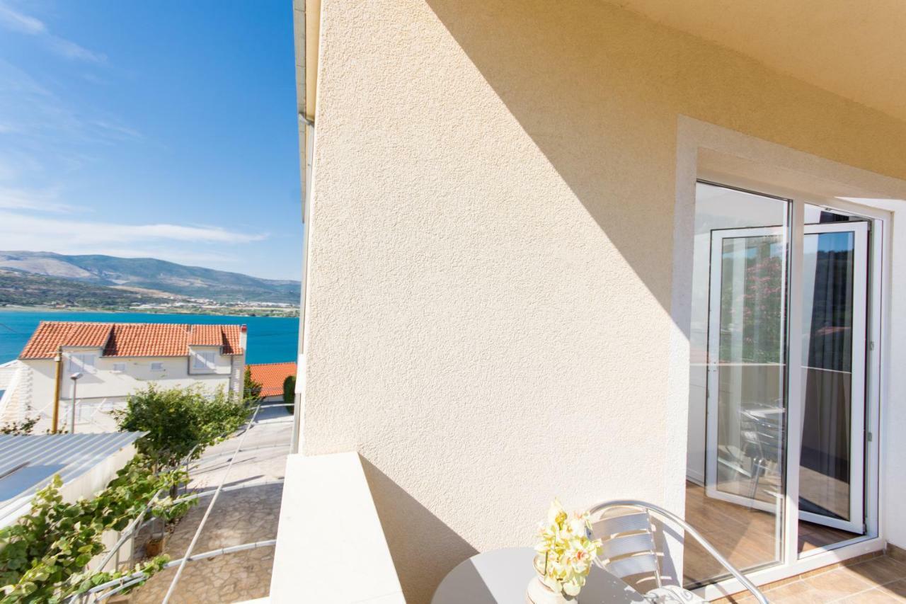 Apartments Bluesky Trogir Extérieur photo